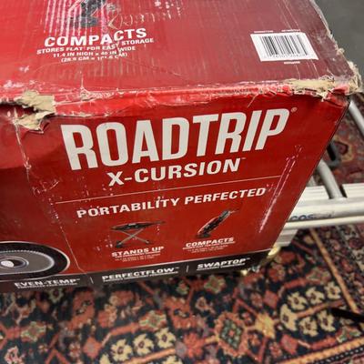 Coleman Roadtrip Excursion GRILL 