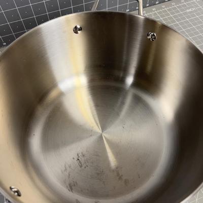 POT Calphalon6 Quart with Lid