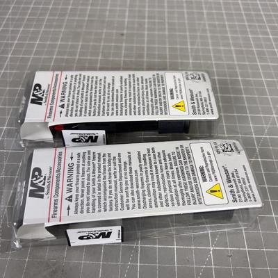 2 M&P Smith & Wesson 9mm Magazines 