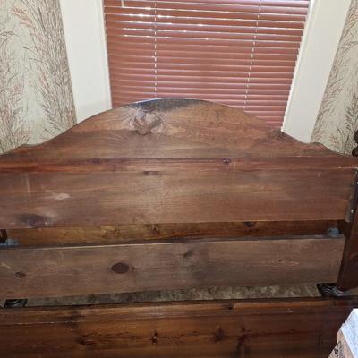Vtg Oak Queen Bedframe