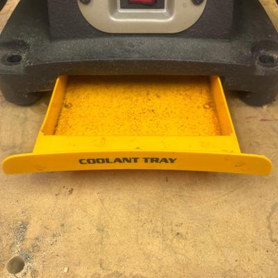 Ryobi 8” Bench Grinder (B1-MG)