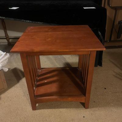Mission Style Side Table (D-BM)
