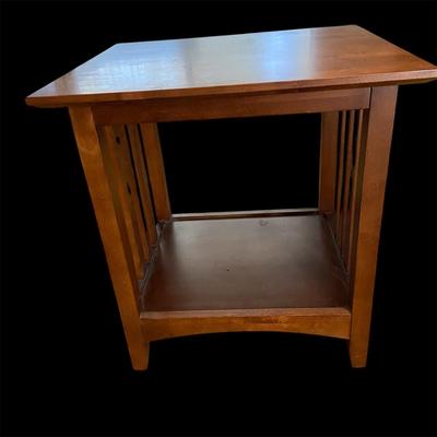Mission Style Side Table (D-BM)