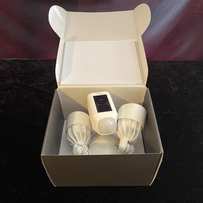 Ring Floodlight Camera (D-BM)