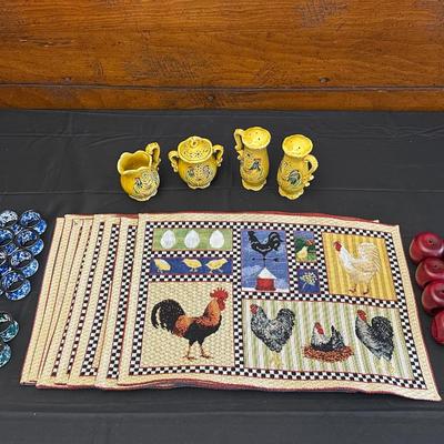 Napco set, placemats and napkin holders, Farmhouse style