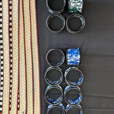 Napco set, placemats and napkin holders, Farmhouse style