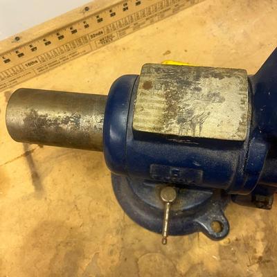 Large Vise (B1-MG)
