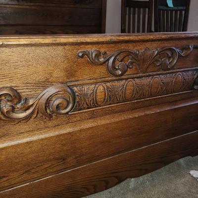 Antique bed
