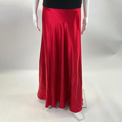 524 BLOOMINGDALES Red Skirt Silk Skirt Size 14