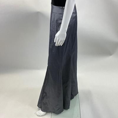 525 CARTISE Metallic Grey Long Skirt Size 8