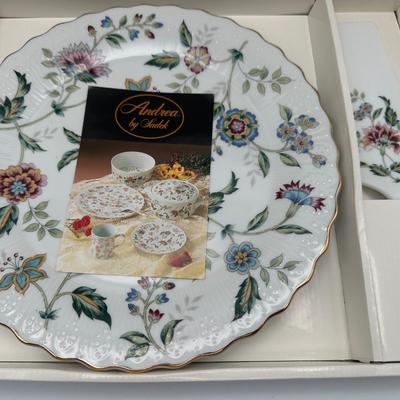 Andrea by Sadek 10” Cake Plate With Matching Server Buckingham Floral Pattern