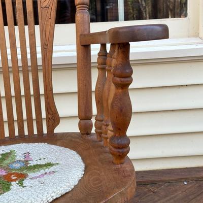 Wooden Rocking Chair