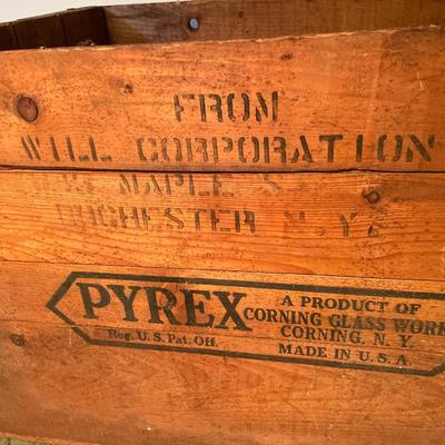 Large Pyrex Corning Glass Works Box