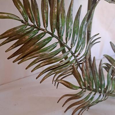 Jim Gunter Leaf Sculpture & Metal Fern Wall Hanging (LR-SD)