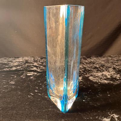 Blue Glass Murano Style Glass Fish Figurine Plus a Vase (D-RG)