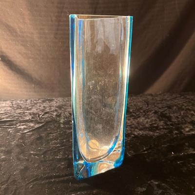 Blue Glass Murano Style Glass Fish Figurine Plus a Vase (D-RG)