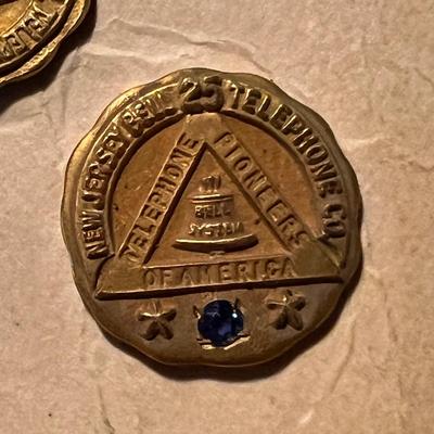 Nostalgic Memorabilia - Cornell, Hotels & More (D-RG)