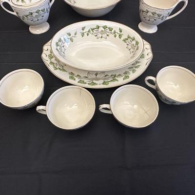 Vintage Homer Laughlin Georgian Eggshell Magnolia China