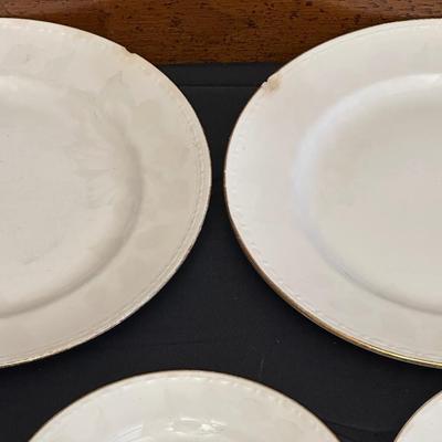 Vintage Homer Laughlin Georgian Eggshell Magnolia China