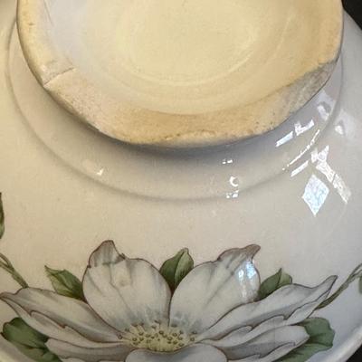 Vintage Homer Laughlin Georgian Eggshell Magnolia China