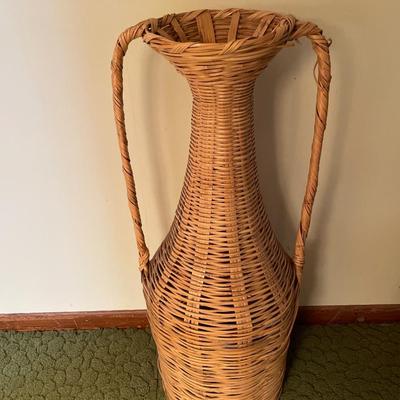 3 feet tall wicker holder