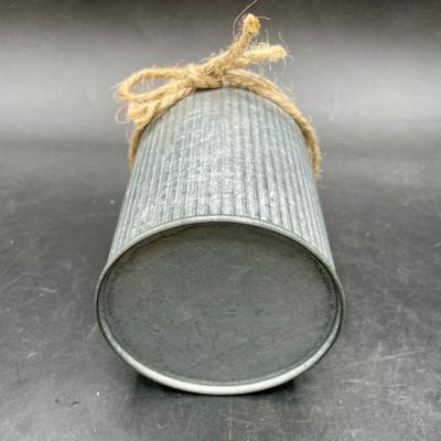 Set of 3 Metal Ornamental Cans
