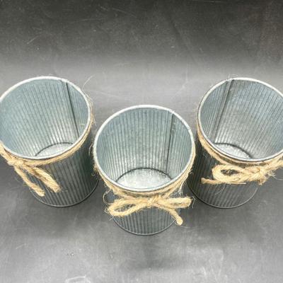 Set of 3 Metal Ornamental Cans