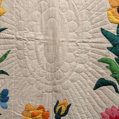 Ca. 1937-1938 Floral Applique Quilt. Body Primary Color Flowers On Green Stems Intricate Quilting 95 x 78 Inches #6