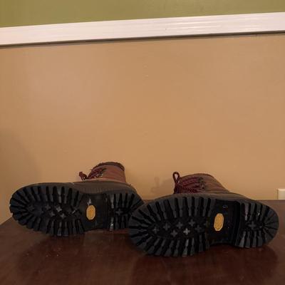 Sorel, Field & Stream, and Other Work Boots - Men’s Sizes 9-10 (BD-DZ)