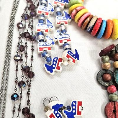 Women's Costume Jewelry Lot