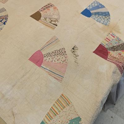 Ca. 1930-31 Patchwork Fan Design Quilt With Calico Pieces 84 x 69 Inches #9
