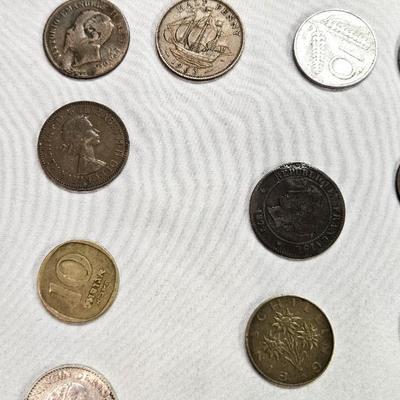 Foreign Currency and Coins Lot