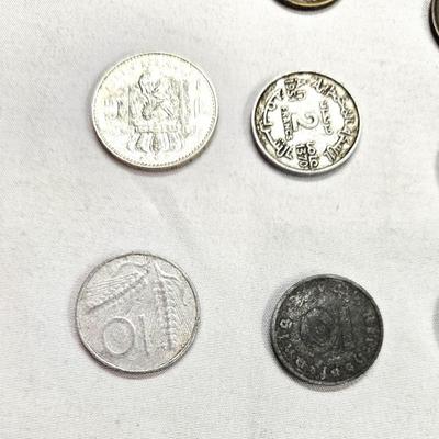 Foreign Currency and Coins Lot
