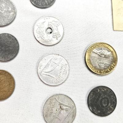 Foreign Currency and Coins Lot