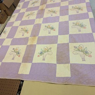 Lavender & White Patchwork Quilt With Embroidered Baskets Of Flowers 90 x 76 Inches #10