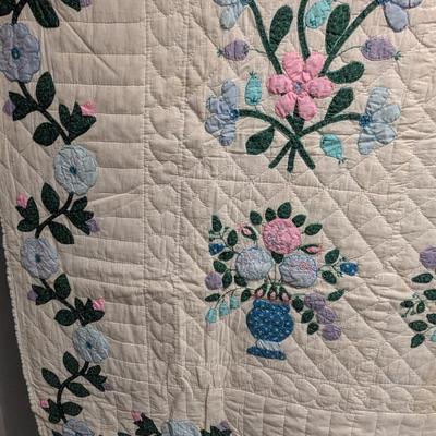 Ca. 1937-39 Applique Floral Design Quilt. Blue Flowers With Dark Green Leaves 92 x 75 Inches #13