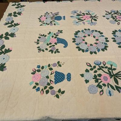 Ca. 1937-39 Applique Floral Design Quilt. Blue Flowers With Dark Green Leaves 92 x 75 Inches #13