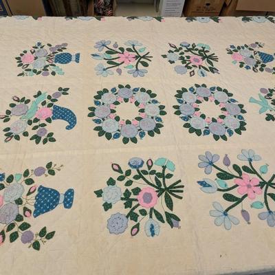 Ca. 1937-39 Applique Floral Design Quilt. Blue Flowers With Dark Green Leaves 92 x 75 Inches #13