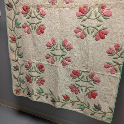 Ca. 1910 Floral Applique Runner In Light Green Pink Rose & Lavender 50 x 86 Inches #22