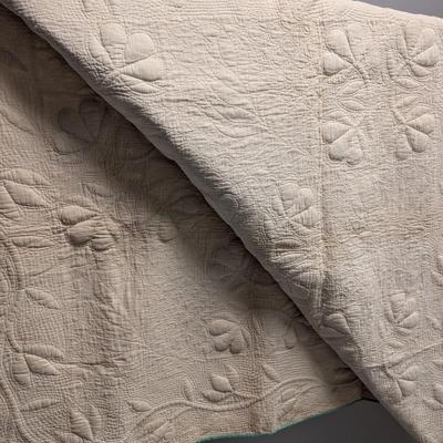 Ca. 1910 Floral Applique Runner In Light Green Pink Rose & Lavender 50 x 86 Inches #22