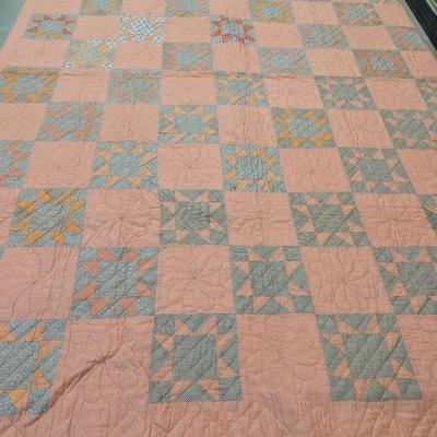 Ohio Star Patchwork Quilt Fancy Designs On Apricot Background 84 x 68 Inches #25