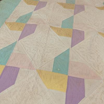 Ca. 1927 Waterwheel Design Patchwork Quilt 75 x 72 Inches #26