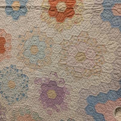 Ca. 1920 Grandmother's Flower Garden Quilt Hexagonal-Shaped Small Blocks 82 x 70 Inches #29