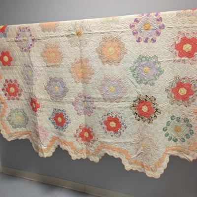 Sale Photo Thumbnail #2815: Multi-color, peach border and binding, scallop edges.  Quilting and condition good