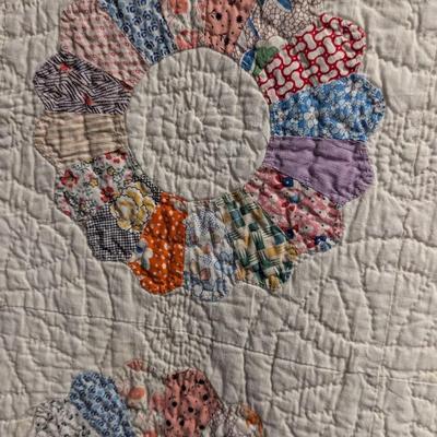 Ca. 1942 Dresden Plate Design Patchwork Quilt 48 Dresden Plates 78 x 70 Inches #36