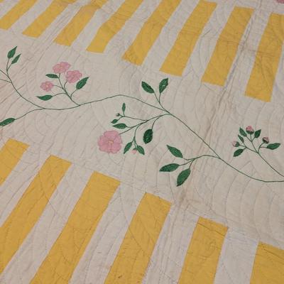 Ca. 1893 Embroidered Quilt Two Rows Of Embroidered Flowers Buds Stems & Leaves 86 x 80 Inches #38