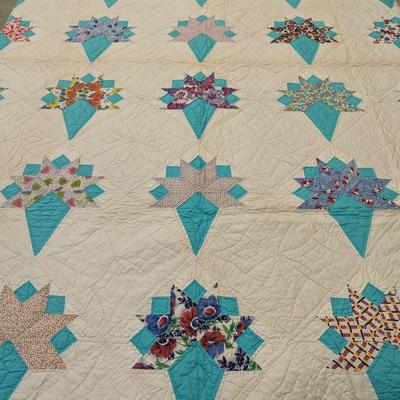 Ca. 1950 Cornucopia Design Quilt With Blocks Set Diagonally 75 x 90 Inches #39