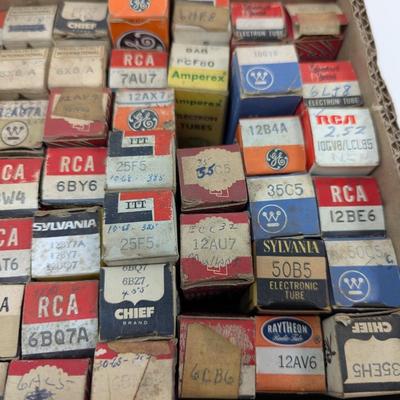 Sale Photo Thumbnail #2943: Vintage Light Bulbs Lot 2