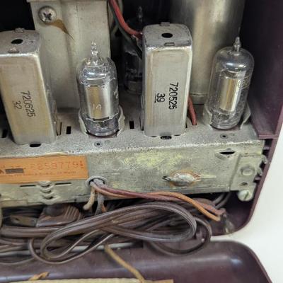 Vintage Portable Tube Radio