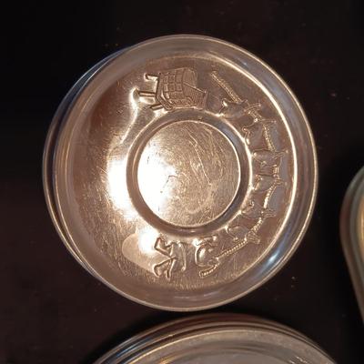 CHILD'S TIN TOY DISHES INCLUDING BAKING, COOKING AND UTENSILS